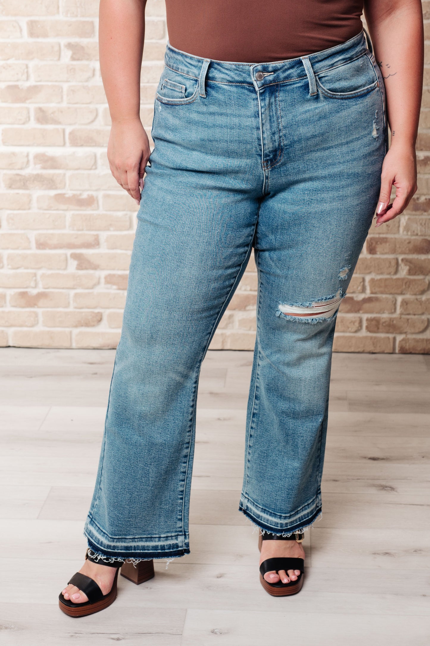 Judy Blues Isla Mid Rise Distressed Released Hem Bootcut Jeans