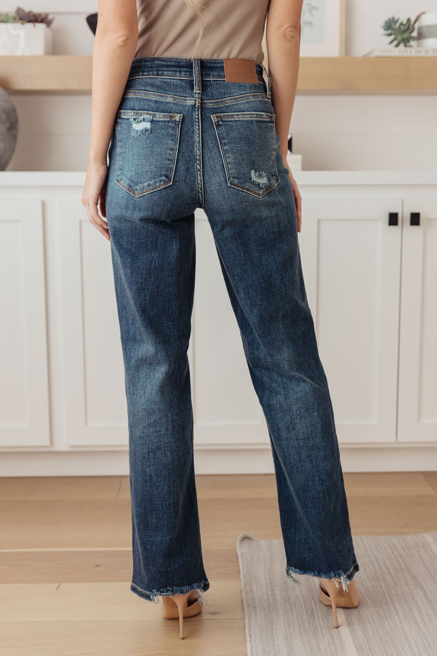 Judy Blues Rose High Rise 90's Straight Jeans in Dark Wash