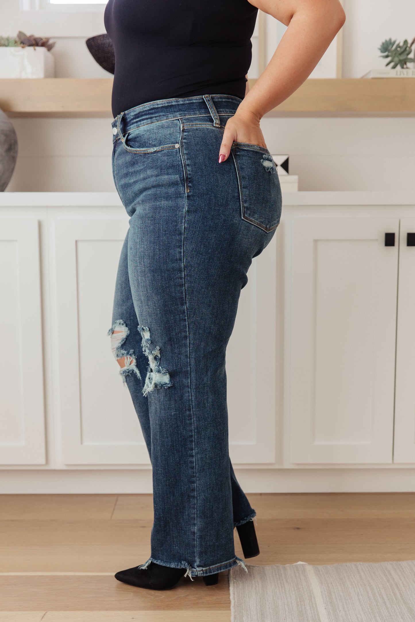 Judy Blues Rose High Rise 90's Straight Jeans in Dark Wash
