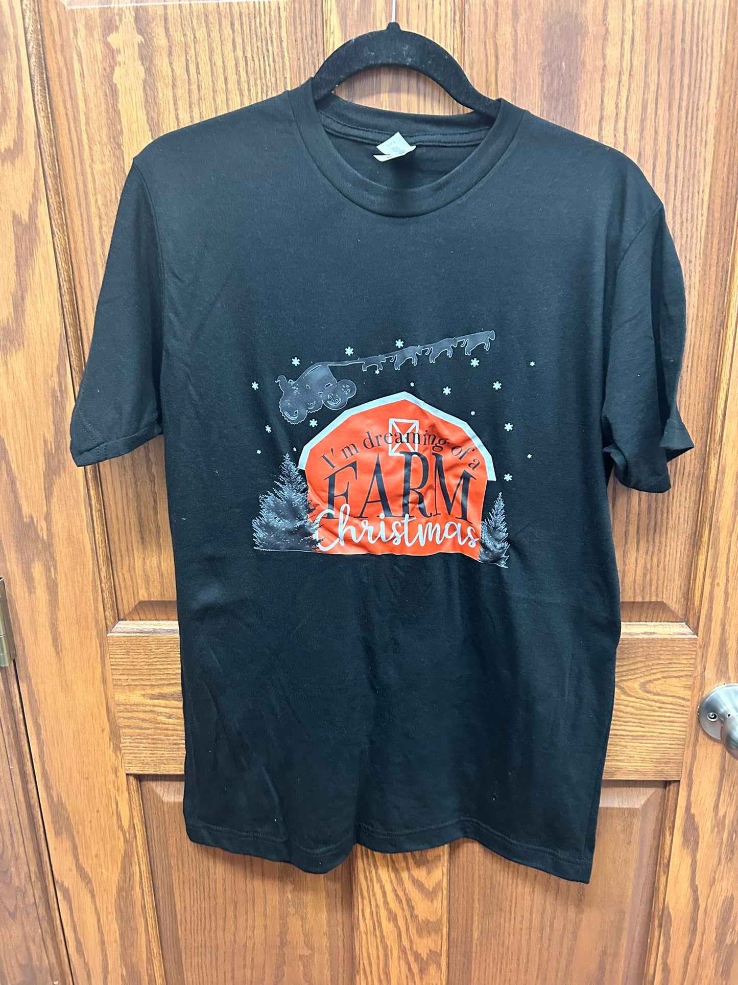 Dreaming of a Farm Christmas Graphic Tee